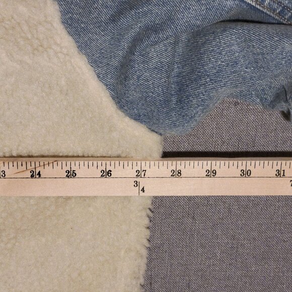 Levi's Relaxed Jacket Mens Adult XL Cream Sherpa Fleece Blue Denim Arms Trucker - Picture 10 of 16